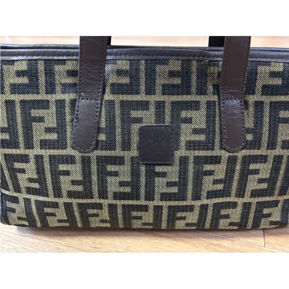Fendi Black and Brown Logo Tote - Picture 4 of 13